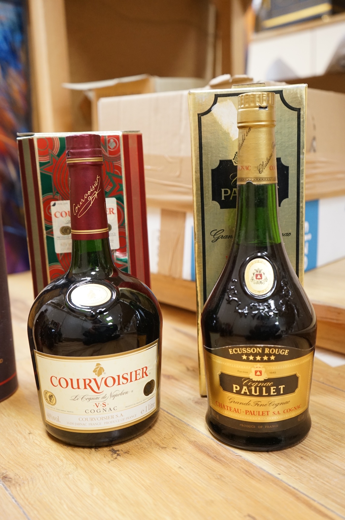 A bottle of Glenmorangie Scotch whisky and five other cased spirits